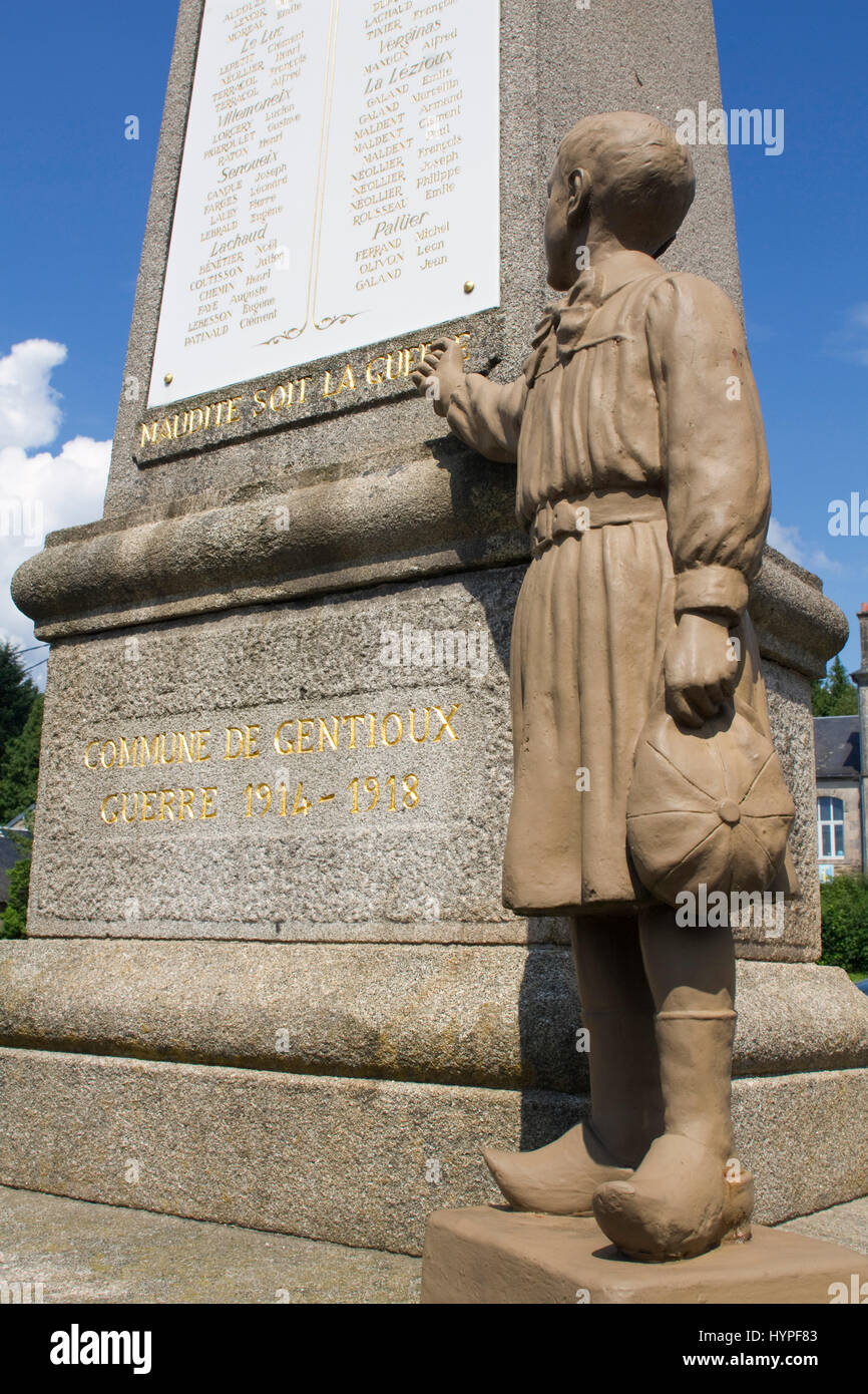 France, Center France, Gentioux, war memorial with the inscription 'Cursed be war' Stock Photo