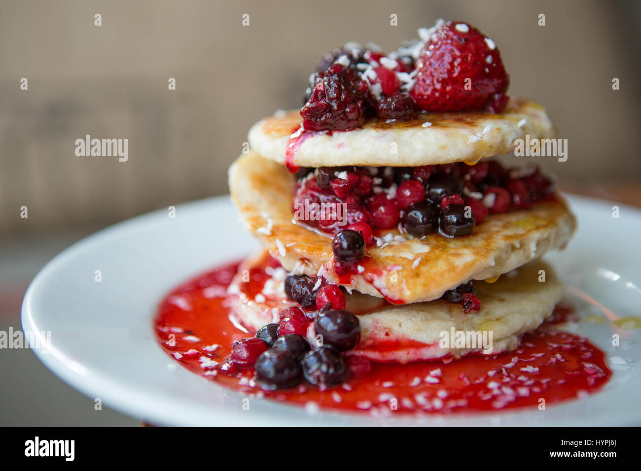Raspberry and blueberry pancake stack Stock Photo - Alamy