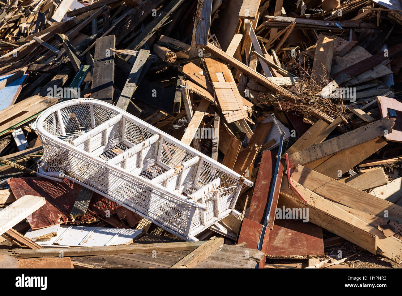 Broken shelf hires stock photography and images Alamy