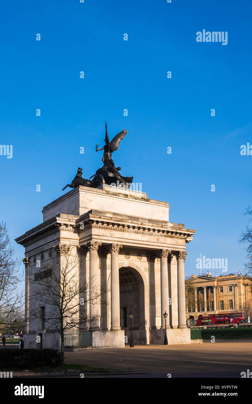 Wellington Arch, is a triumphal arch located to the south of Hyde Park in Central London, England, U.K Stock Photo