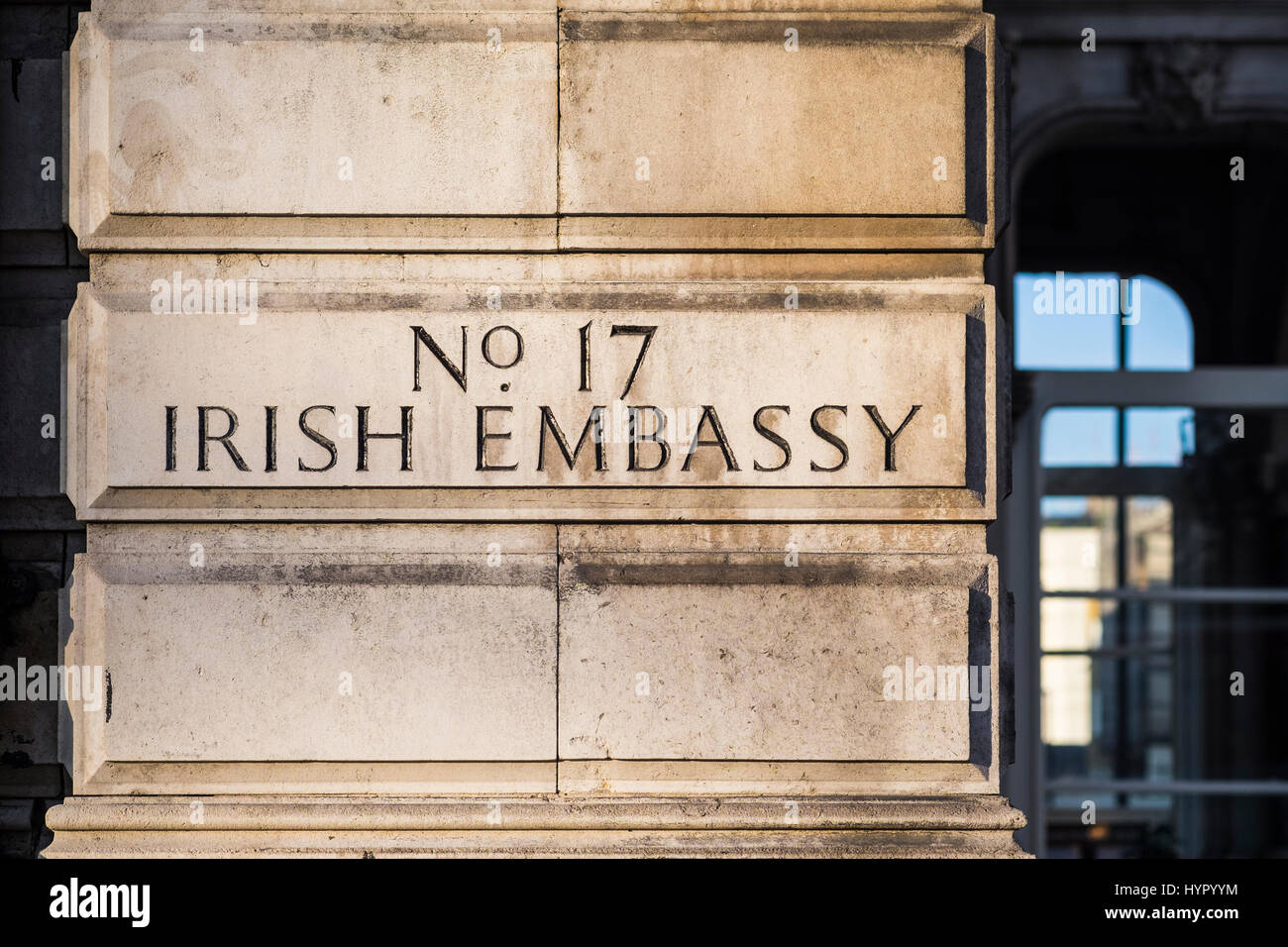 Republic of Ireland embassy, 17 Grosvenor Place, London, England, U.K. Stock Photo