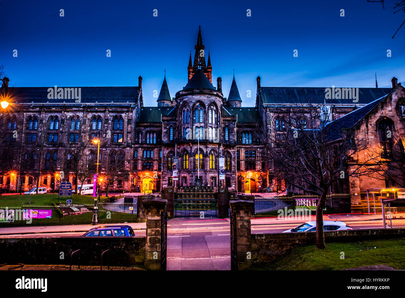 Glasgow University night time shot Stock Photo Alamy