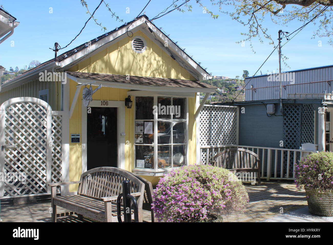 Tiburon ark row houseboat hires stock photography and images Alamy