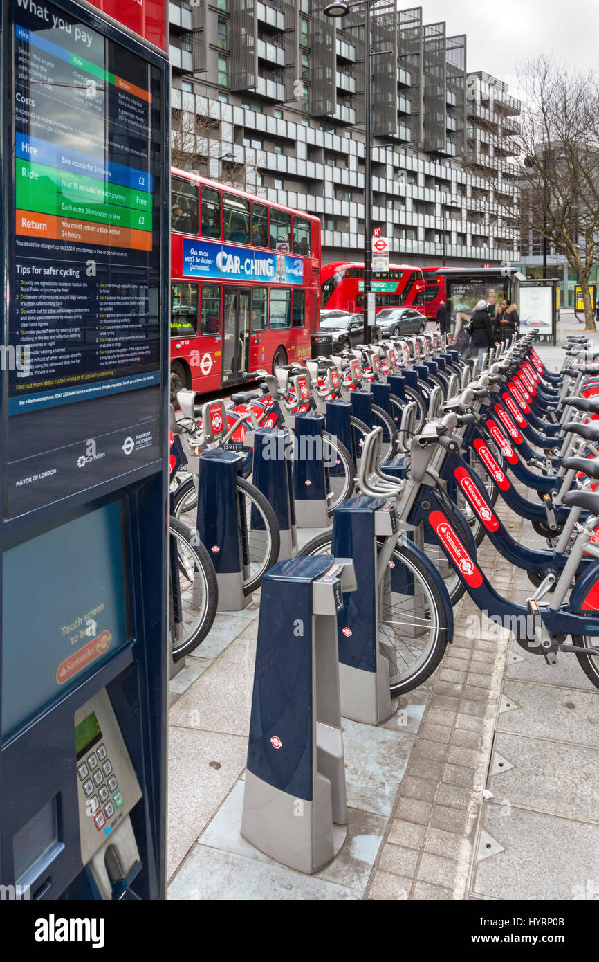 Bicycle sharing scheme docking station, London, England, UK Stock Photo