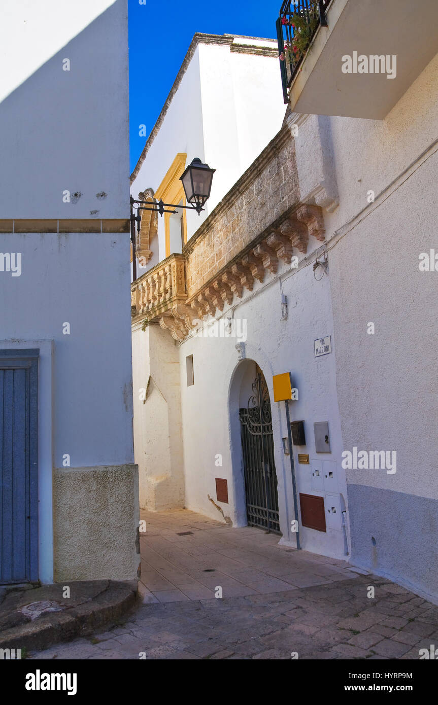 Alleyway. Alessano. Puglia. Italy Stock Photo - Alamy