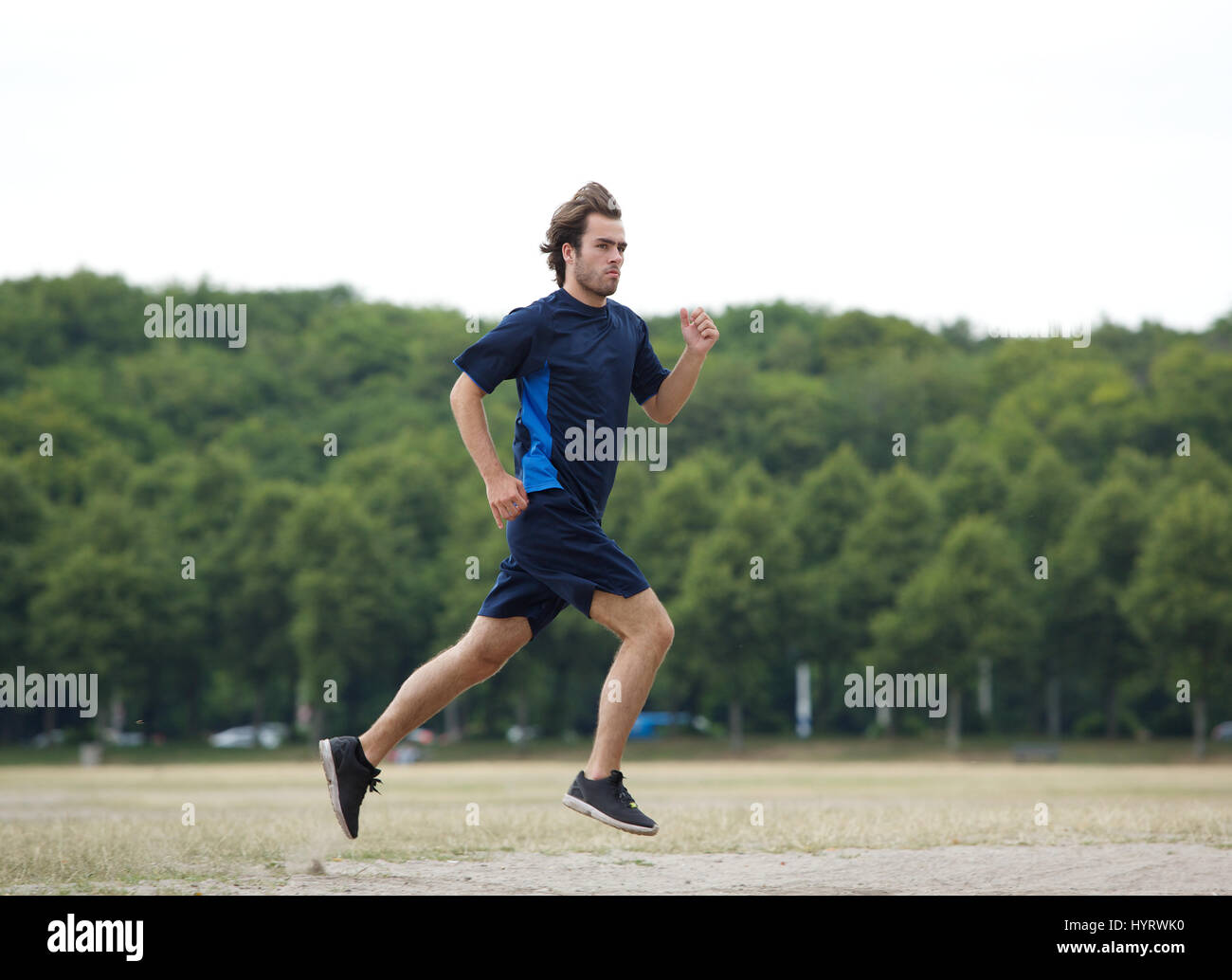 86,000+ Jogging Outdoor Pictures