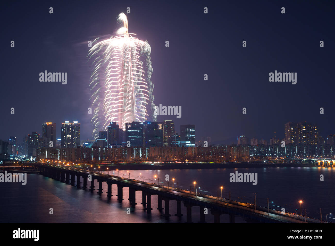 Seoul, South Korea Lotte World Tower Fireworks Festival 2017 Stock