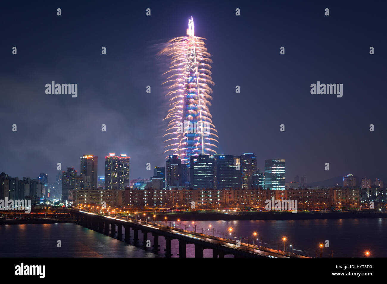 Seoul, South Korea Lotte World Tower Fireworks Festival 2017 Stock