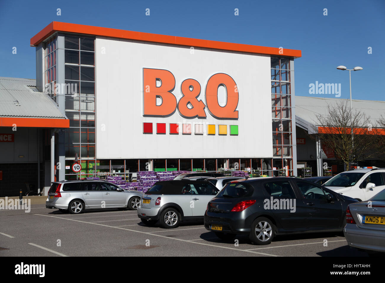 Southend, Essex, 25 March 2017 - B&Q DIY store Stock Photo - Alamy