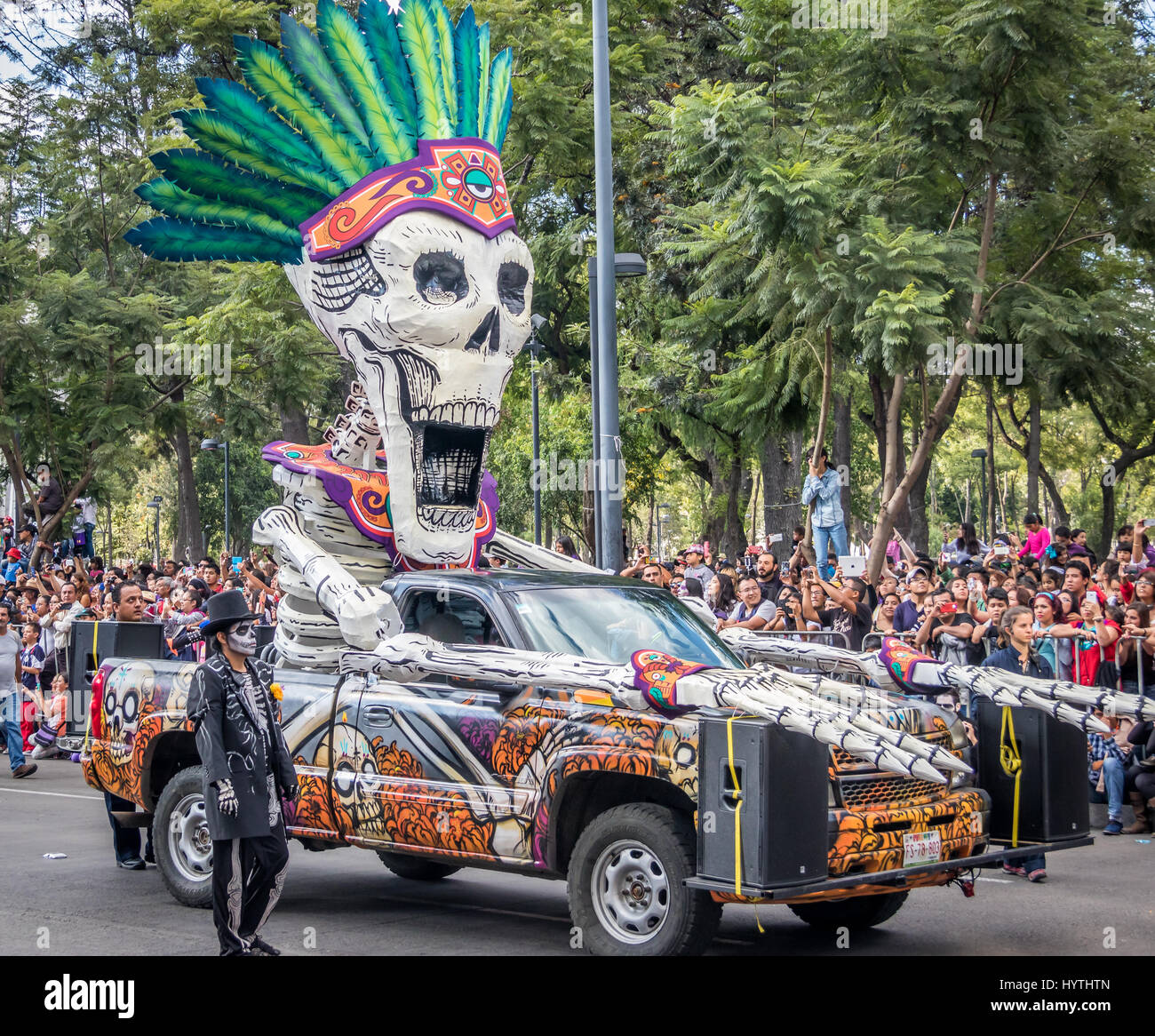 Day of the dead (Dia de los muertos) parade in Mexico city - Mexico Stock Photo