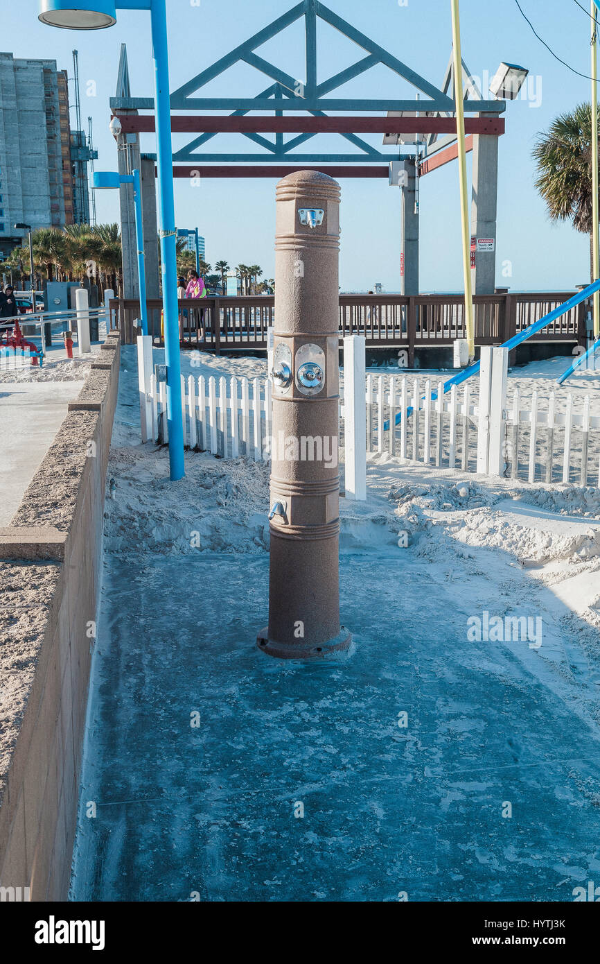 Pier 60 at Clearwater Beach in Clearwater Florida Stock Photo - Alamy