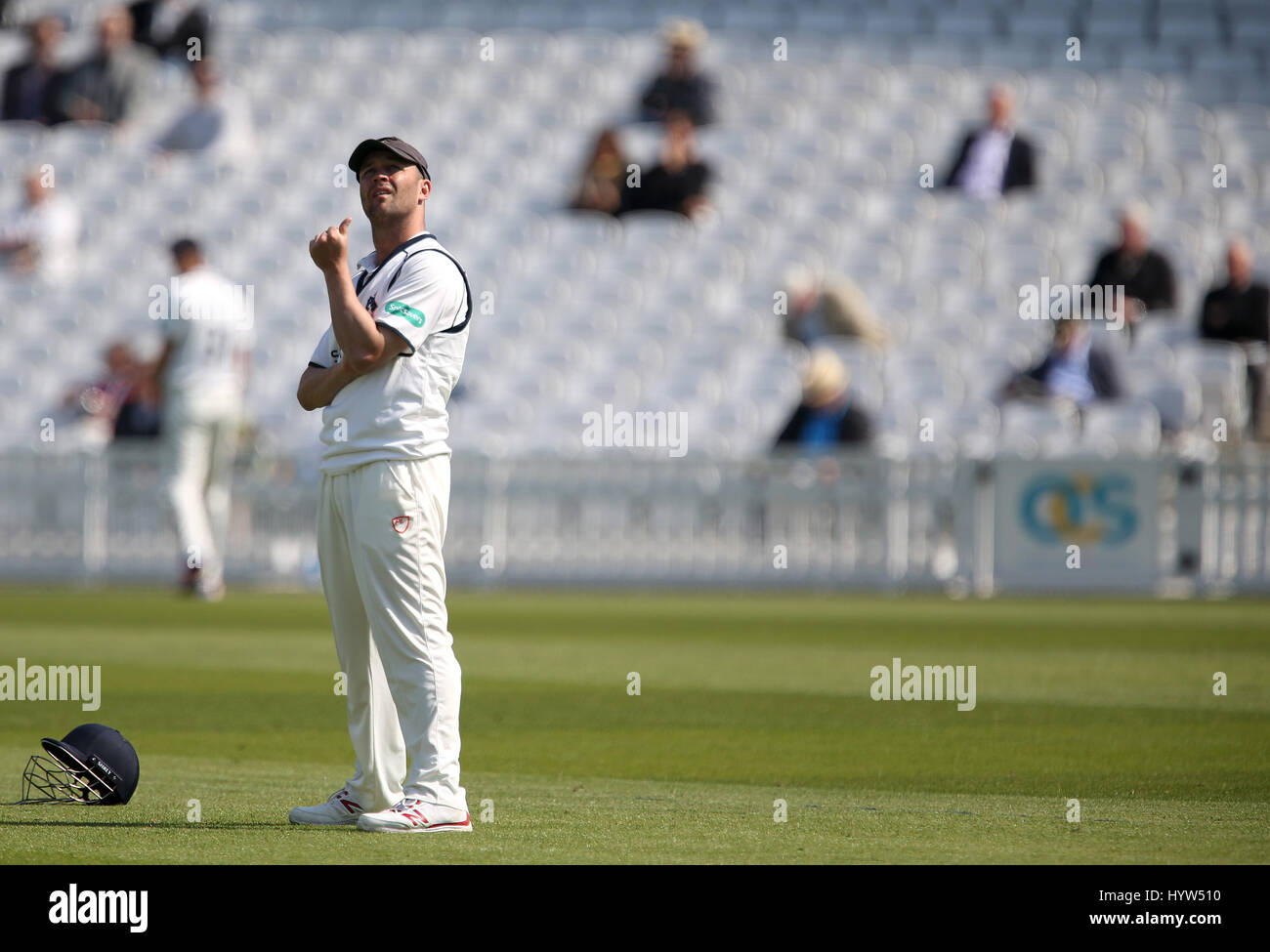 Warwickshire's Jonathan Trott during day one of the Specsavers County Cricket Championships, Division One match at The Oval, London. Stock Photo