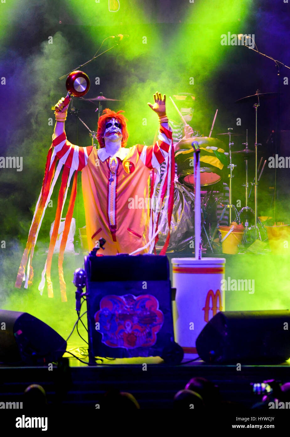 Las Vegas, USA. 6th Apr, 2017. Ronald Osborne the frontman of Mac Sabbath gets  ready to water down the front row at the House of Blues in Las Vegas, Nevada. Credit: Ken Howard/Alamy Live News Stock Photo