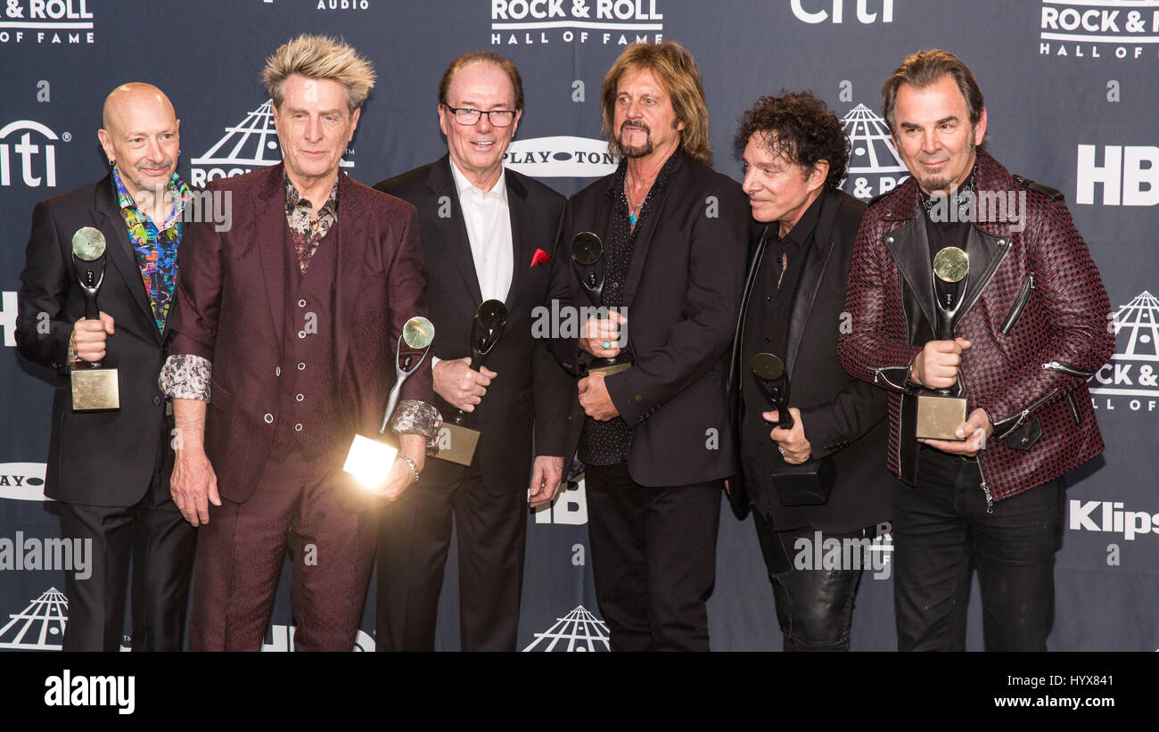 Brooklyn, New York, USA. 7th Apr, 2017. STEVE SMITH, ROSS VALORY, AYNSLEY DUNBAR, GREGG ROLLIE, NEAL SCHON and JONATHAN CAIN of Journey walk the red carpet at Barclay's Center during the Hall of Fame Induction ceremony in Brooklyn, New York Credit: Daniel DeSlover/ZUMA Wire/Alamy Live News Stock Photo
