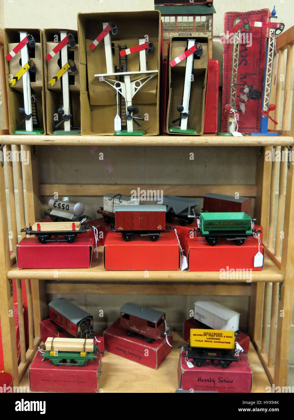 hornby train set accessories