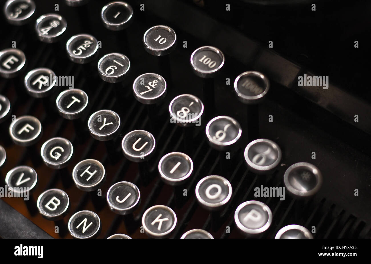 typewriter keyboard mechanical