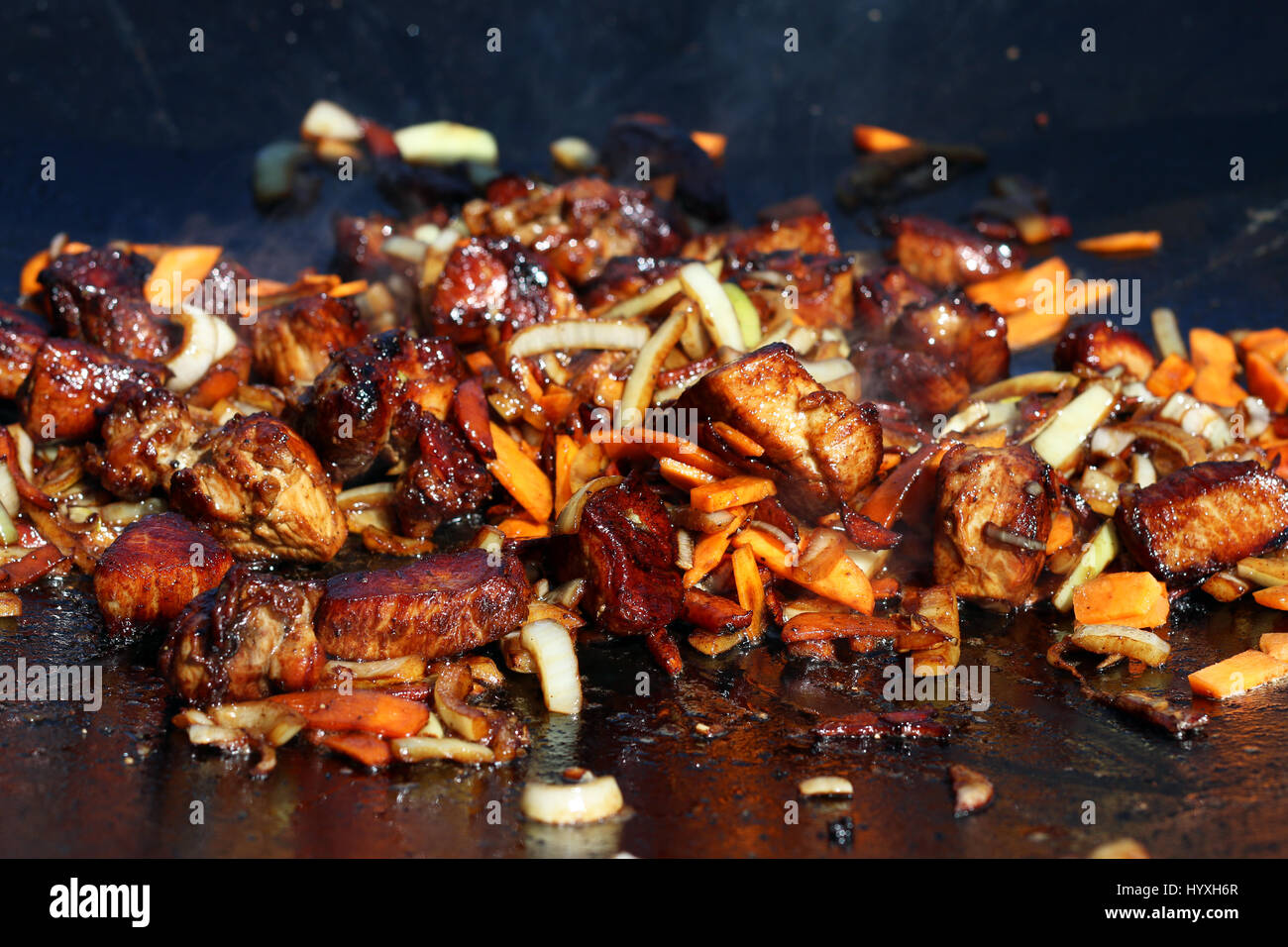 Meat with vegetables in a cauldron. Recipe. Uzbek cuisine 63 Meat with vegetables in a cauldron. Recipe. Uzbek cuisine 74