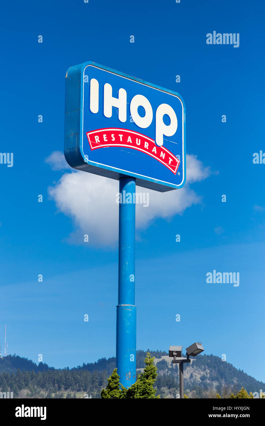SPRINGFIELD, OR - MARCH 31, 2017: IHOP Restaurant sign with a blue sky in Springfield Oregon. Stock Photo
