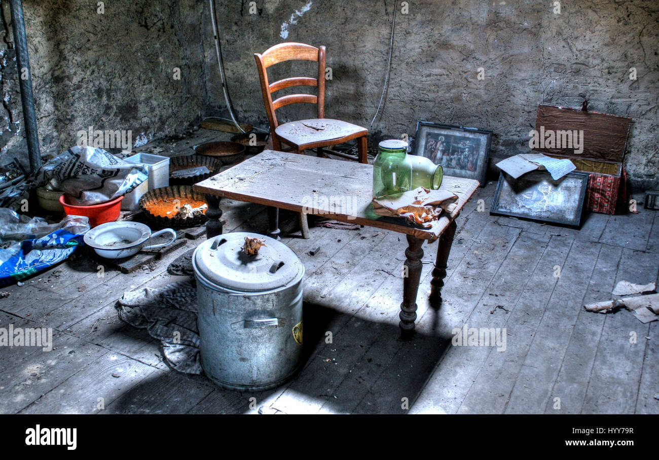 Sweden abandoned. брошенный во времени. брошенный во времени. коктейль молотова. брошенный во времени.