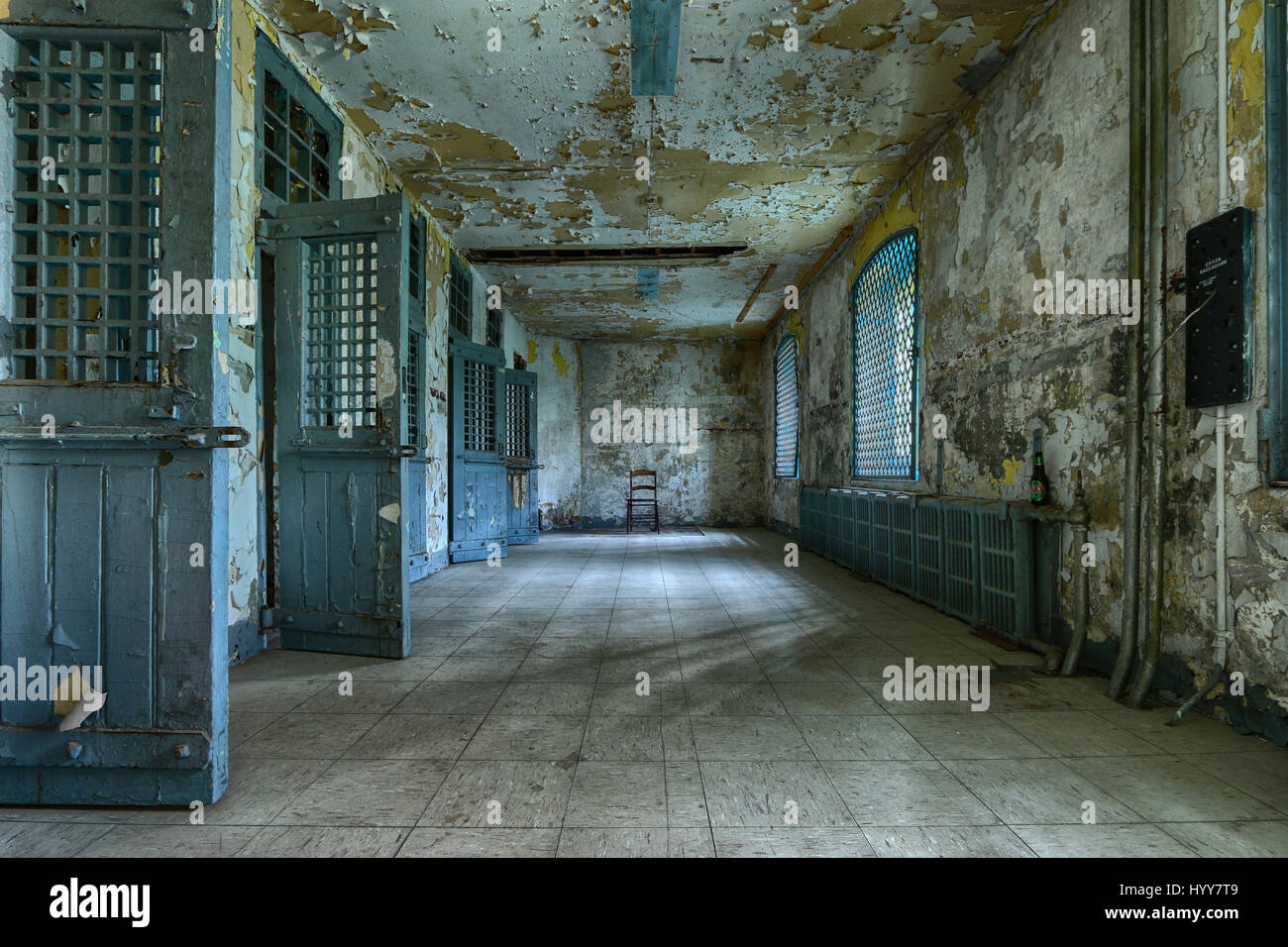 CANADA: HAUNTING images have revealed the decaying remains of a 152