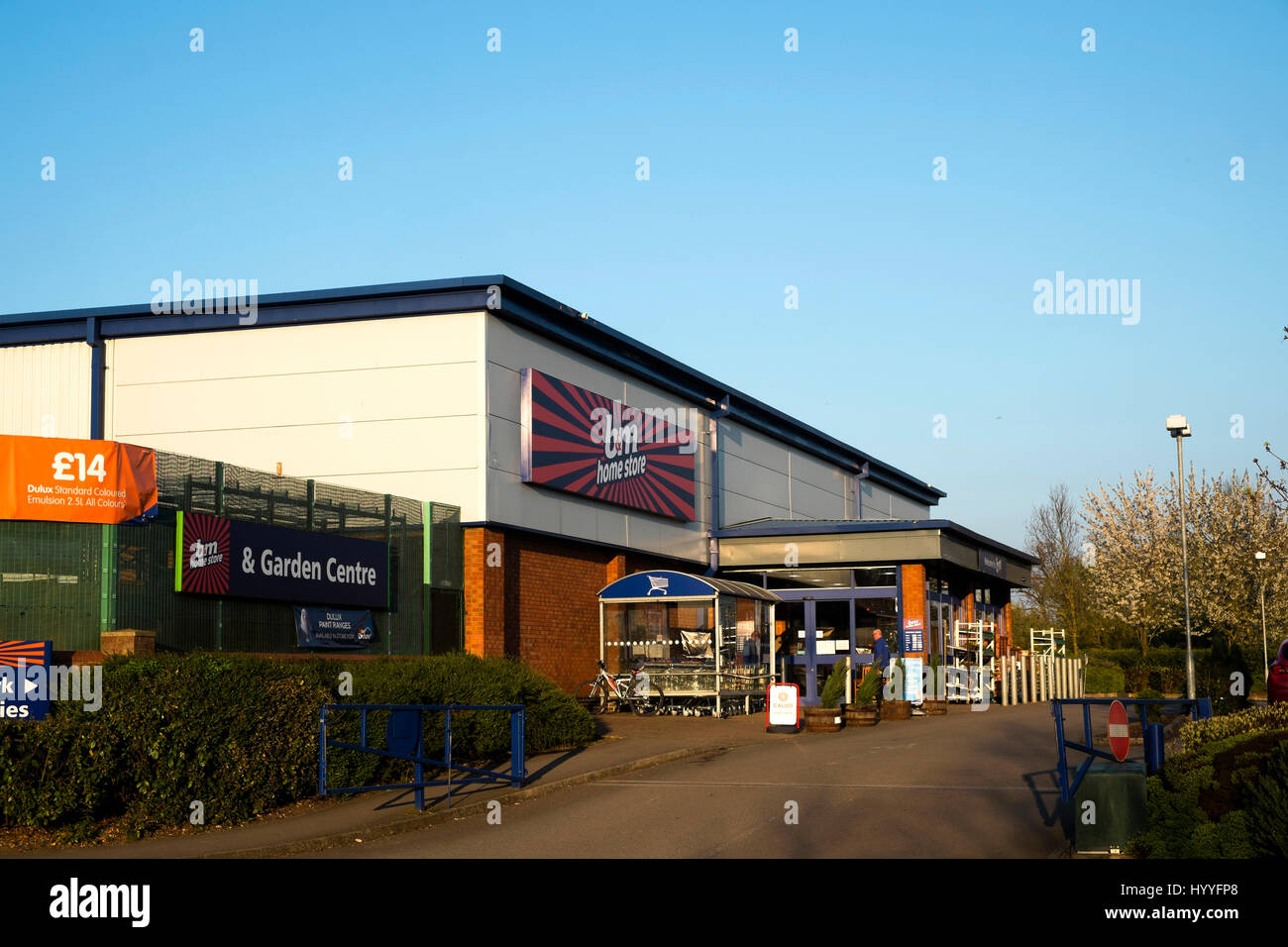 B&M Home Store and Garden Centre in Towcester, Northamptonshire Stock Photo