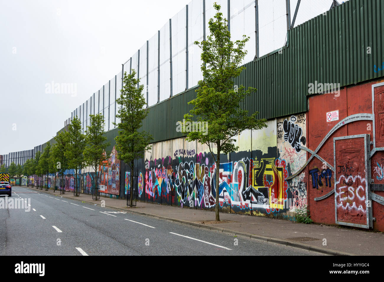 The Peace Wall, Cupar Way, Belfast, County Antrim, Northern Ireland, UK Stock Photo