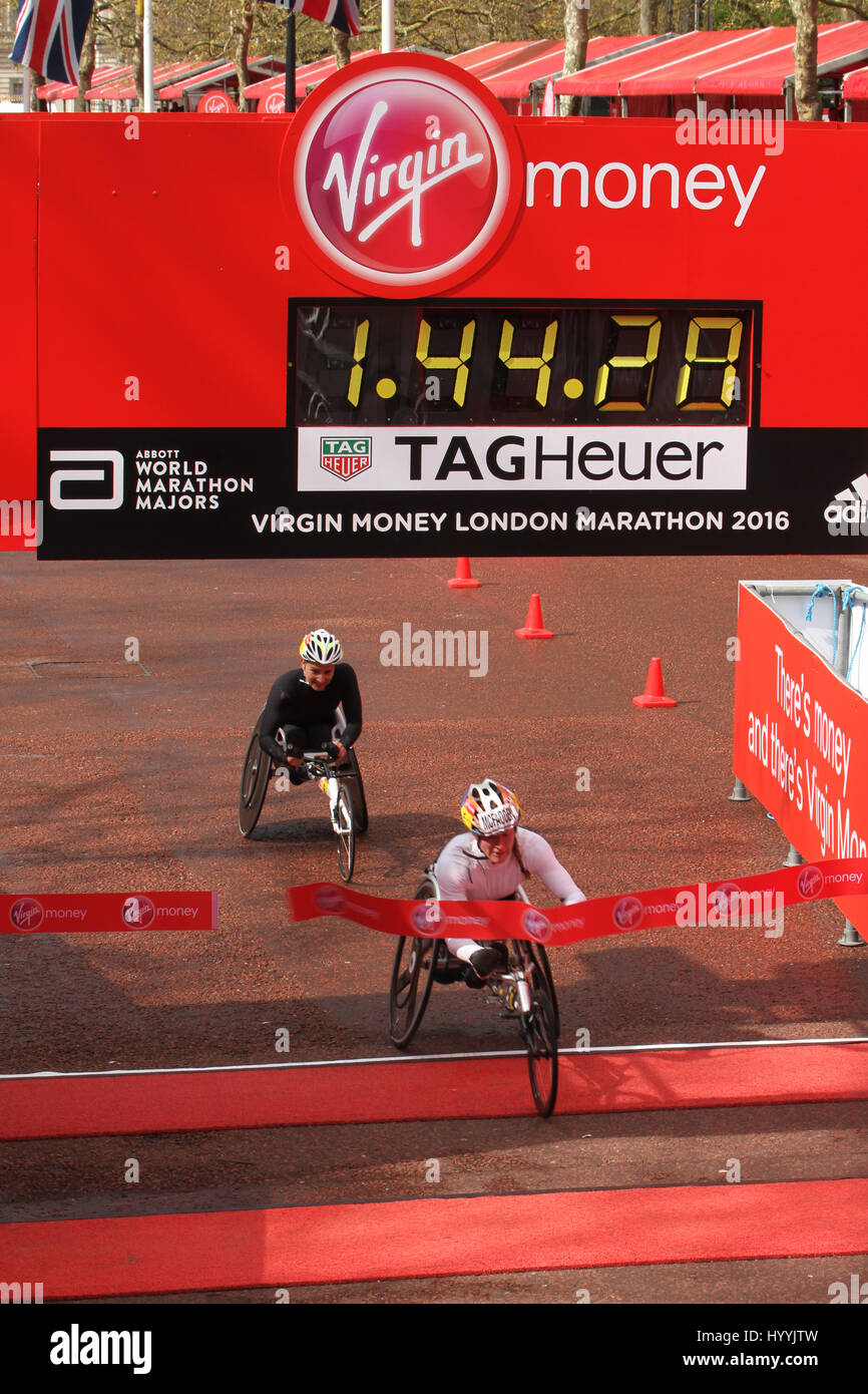 London, UK 24 April 2016.  Tatyana Mcfadden from the USA wins the Wheelchair womens T53/54 Virgin Money London Marathon. © David Mbiyu/Alamy Live News Stock Photo