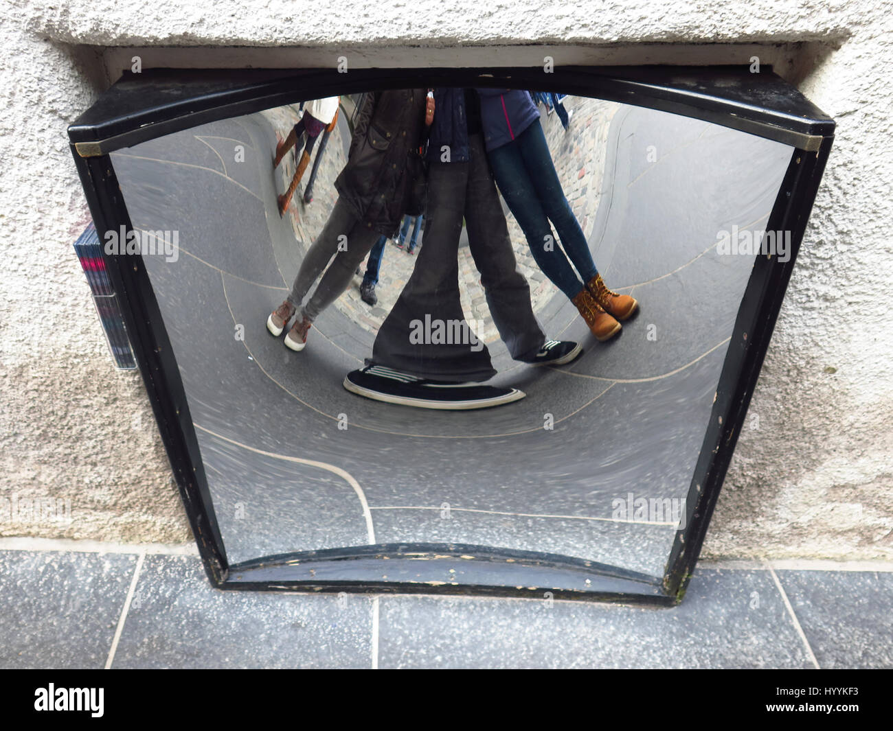 distorted mirror