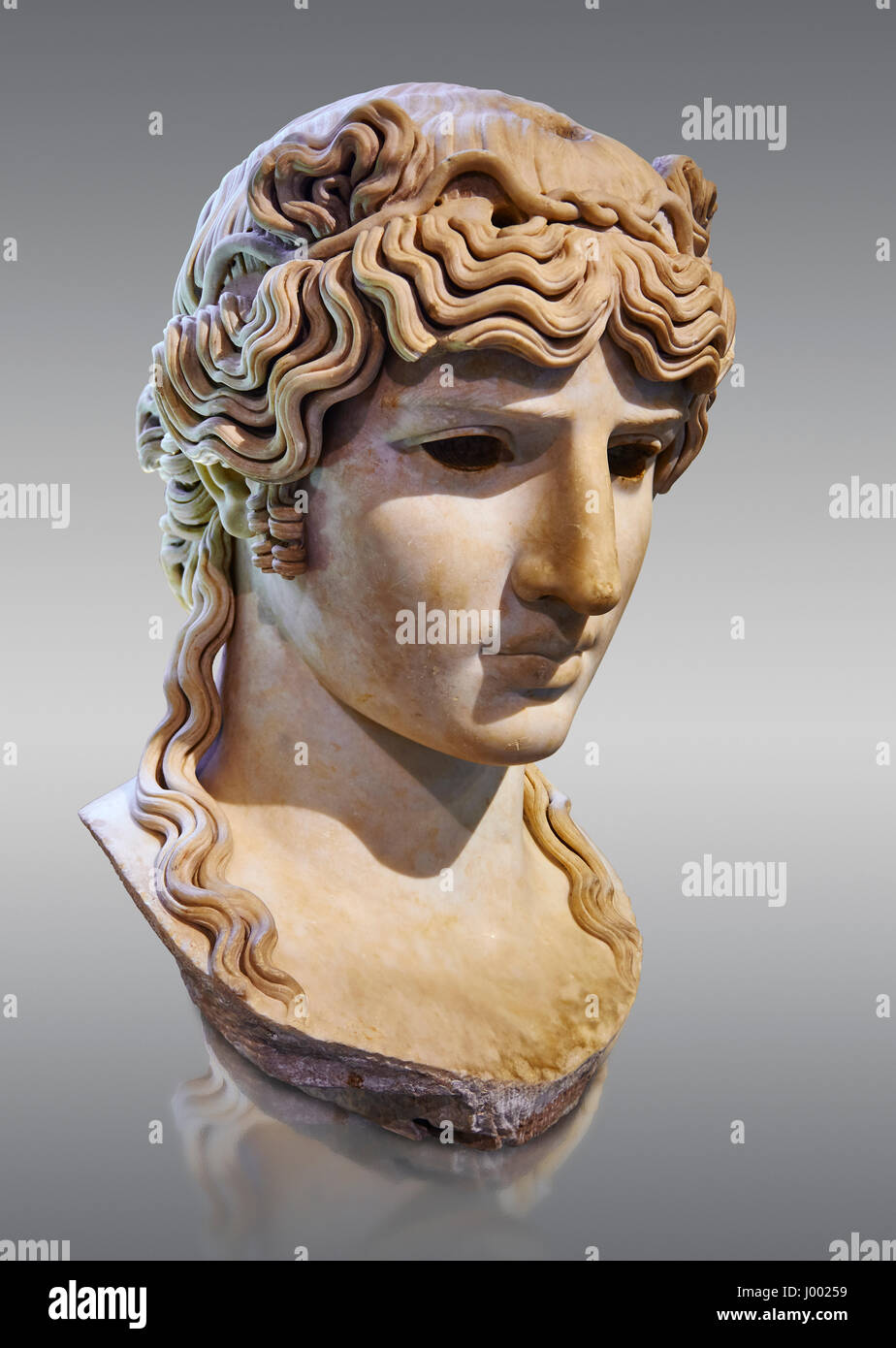 Marble sculptures louvre hires stock photography and images Alamy