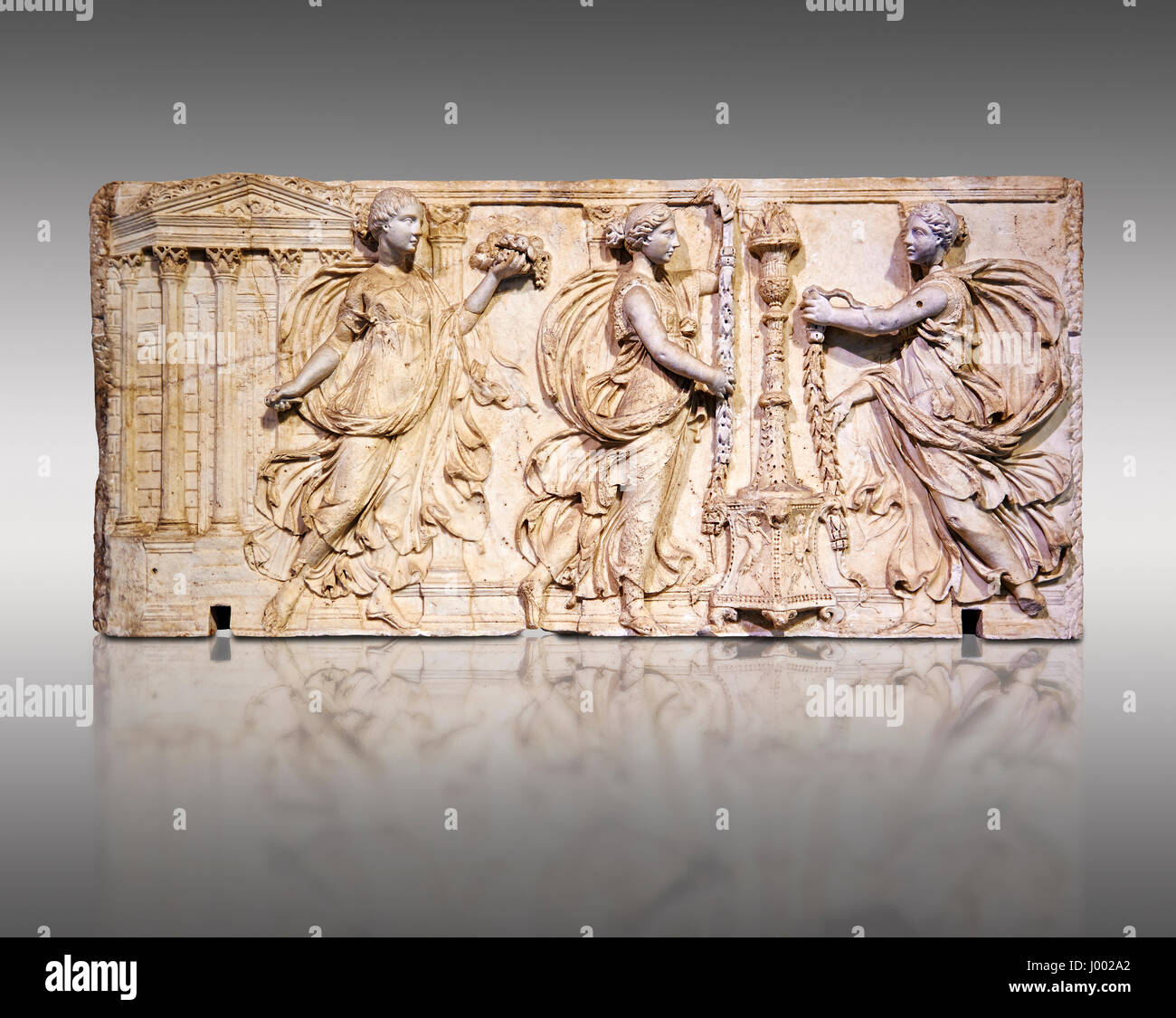 Altar of the Twelve Gods a Roman relief sculpture. Inv MR 959 (or Ma