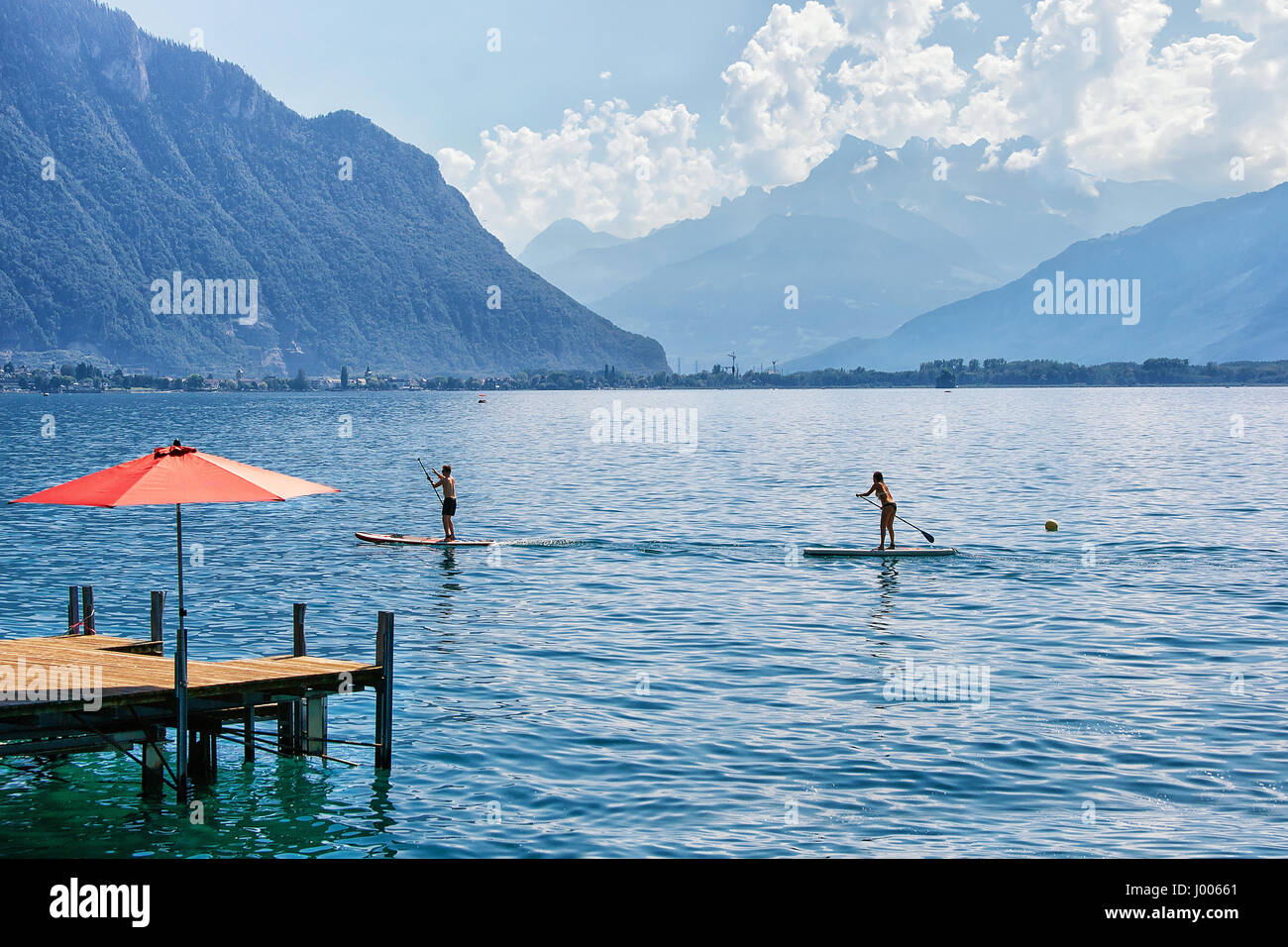 Paddle boarding lake geneva hires stock photography and images Alamy