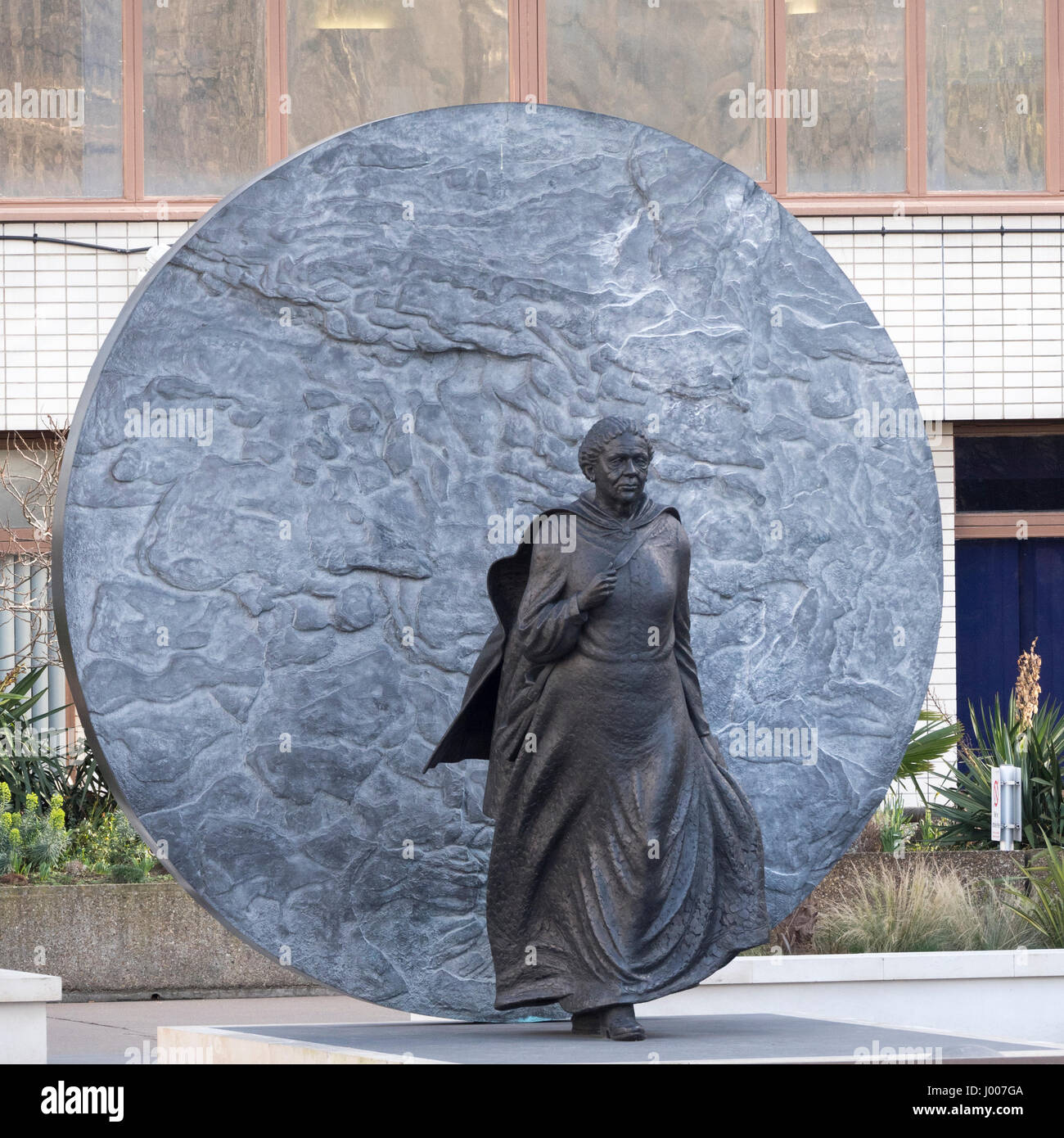 Statue of Mary Seacole outside St Thomas' Hospital London, born Jamaica 1805, famous for nursing sick and wounded soldiers during the Crimean War, Stock Photo