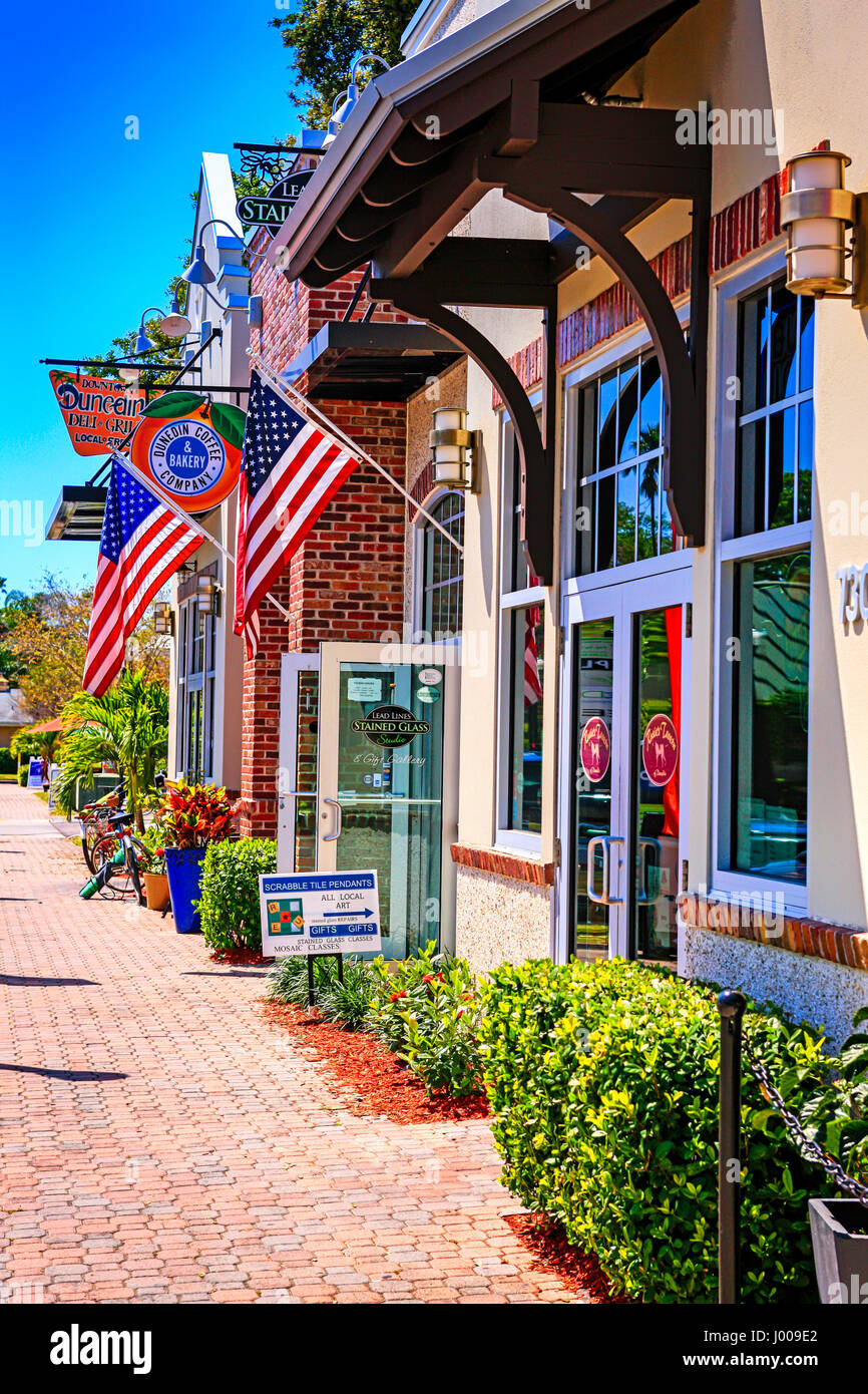 Downtown dunedin florida hires stock photography and images Alamy