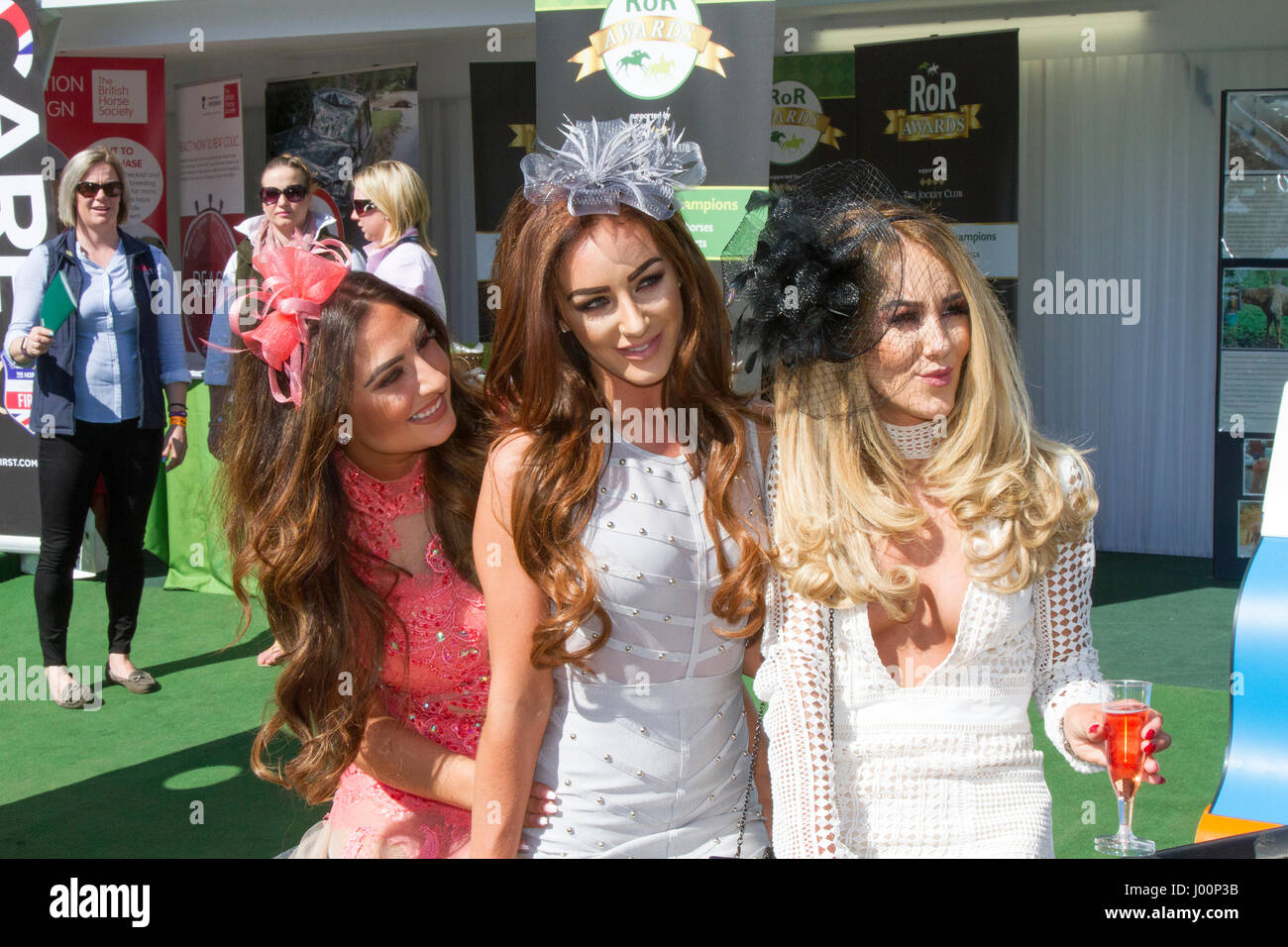 Randox Health Grand National, Liverpool, Merseyside. 8th April 2017.  The fashions pour in at the Randox Health Grand National at Aintree racecourse in Liverpool, Merseyside.  The most famous event in the horse racing calendar welcomes people on this very special parade of the finest female fashions.  Thousands of glamourous women pour through the entry gates on the one and only 'Grand National'.  Up to 90,000 visitors are expected to the spectacular National Hunt Racing event.   Credit: Cernan Elias/Alamy Live News Stock Photo