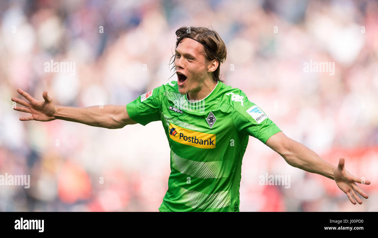 Vestergaard Cologne, Germany. 08th Apr, 2017. Gladbach's goalie Jannik Vestergaard ...