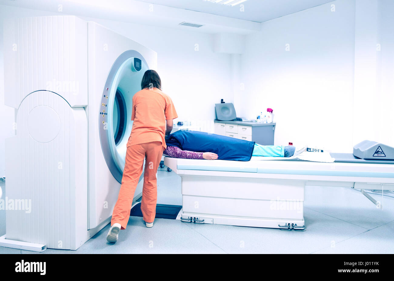 resonance imaging (MRI Stock Photo Alamy