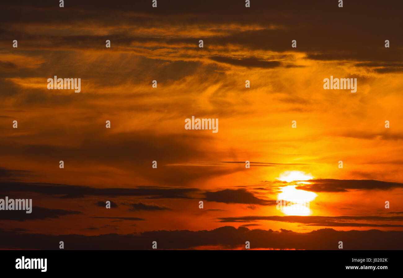 Beautiful sunset with dramatic clouds on the sky Stock Photo - Alamy
