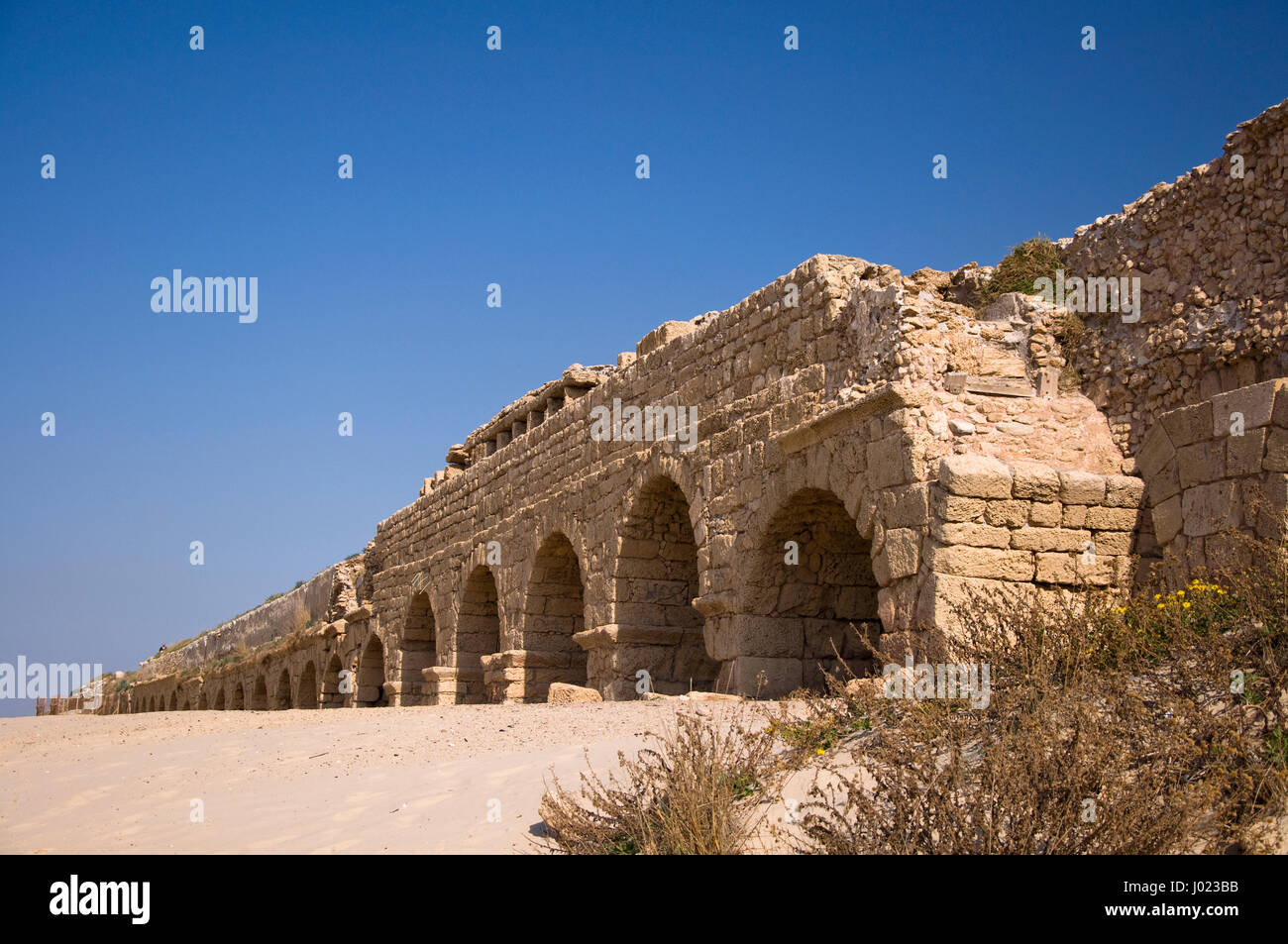 Aqueduct used by the romans to bring water to Cesarea Stock Photo