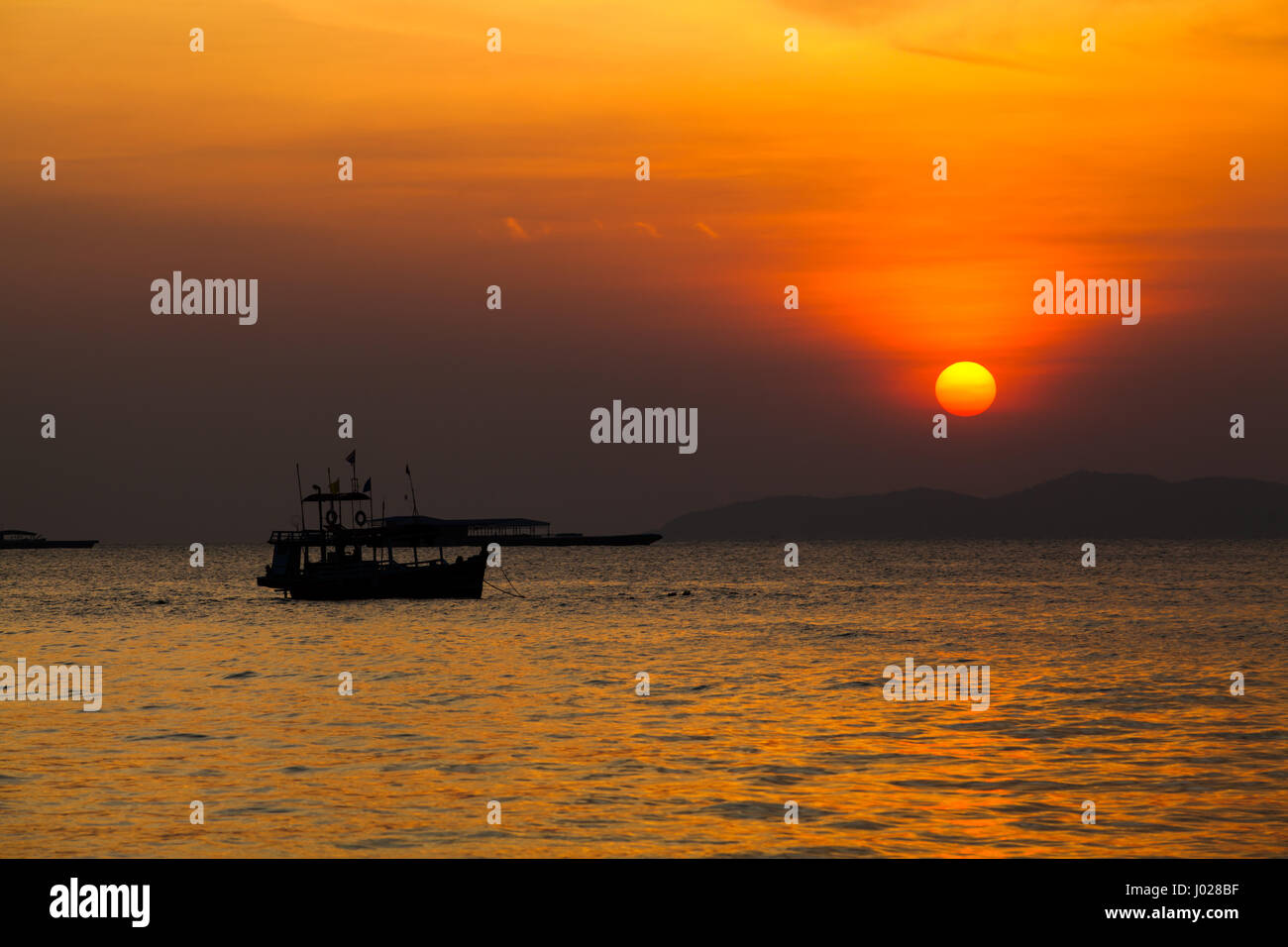 Fishing boat in Thailand. Silhouette of Fishing Boat on Sunrise Stock ...