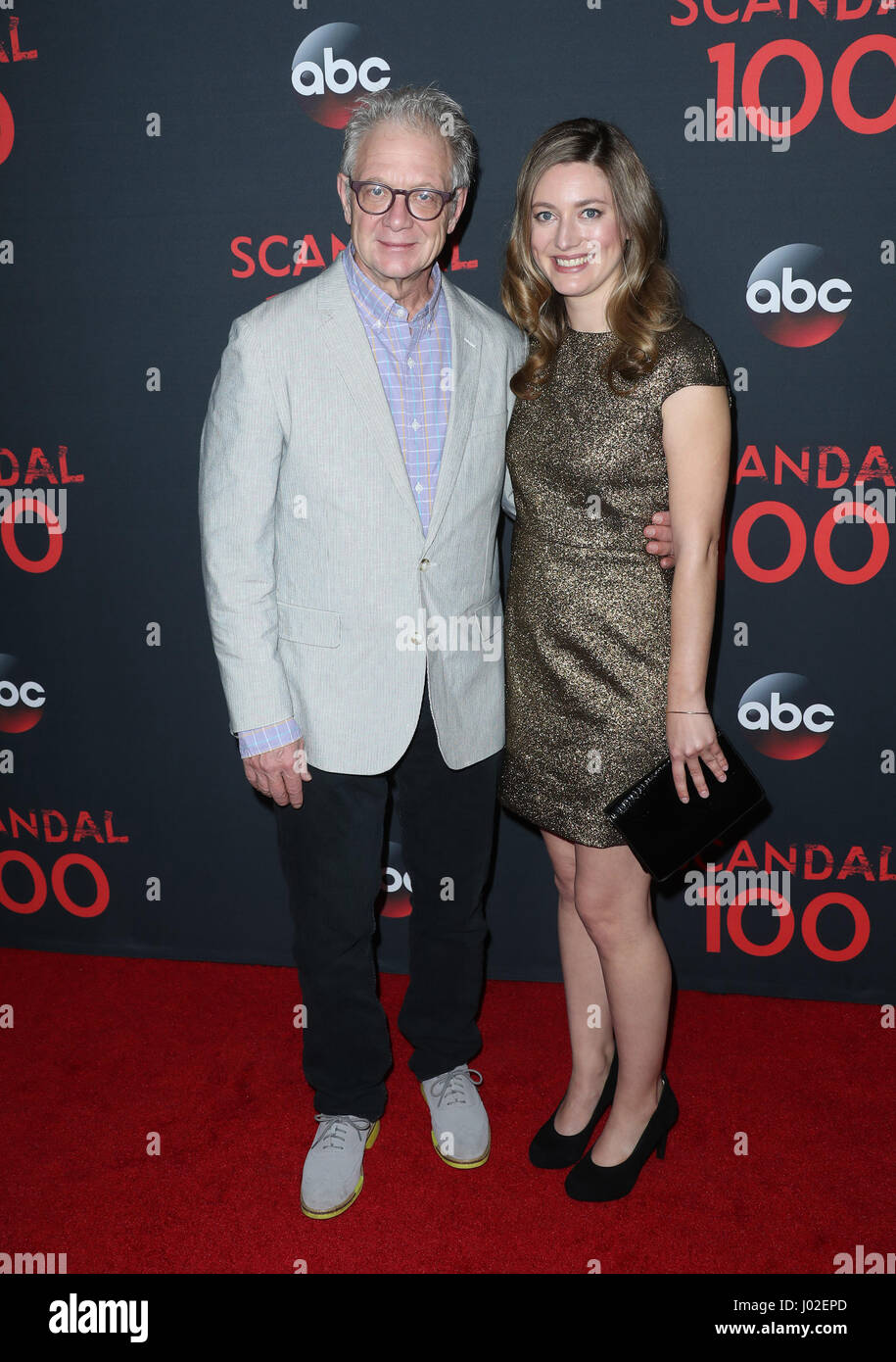 West Hollywood, Ca. 08th Apr, 2017. Jeff Perry, Zoe Perry, At ABC's 'Scandal' 100th Episode Celebration At Fig & Olive In California on April 08, 2017. Credit: Fs/Media Punch/Alamy Live News Stock Photo