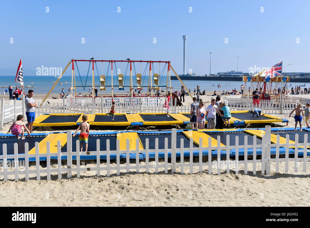 Weymouth, Dorset, UK. 9th April 2017. UK Weather. Children enjoying the