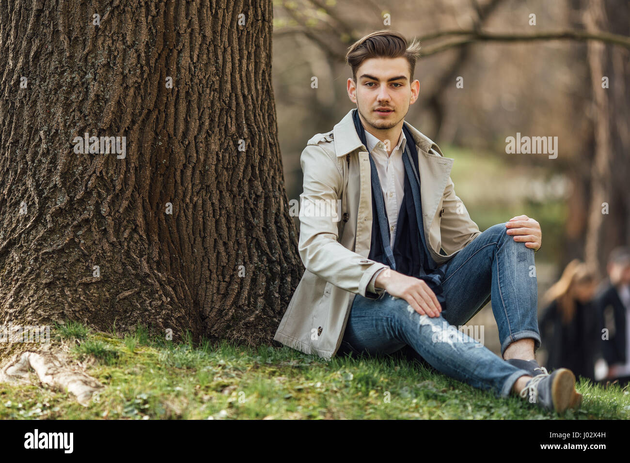 Download 99 Background Hd Sitting Paling Keren