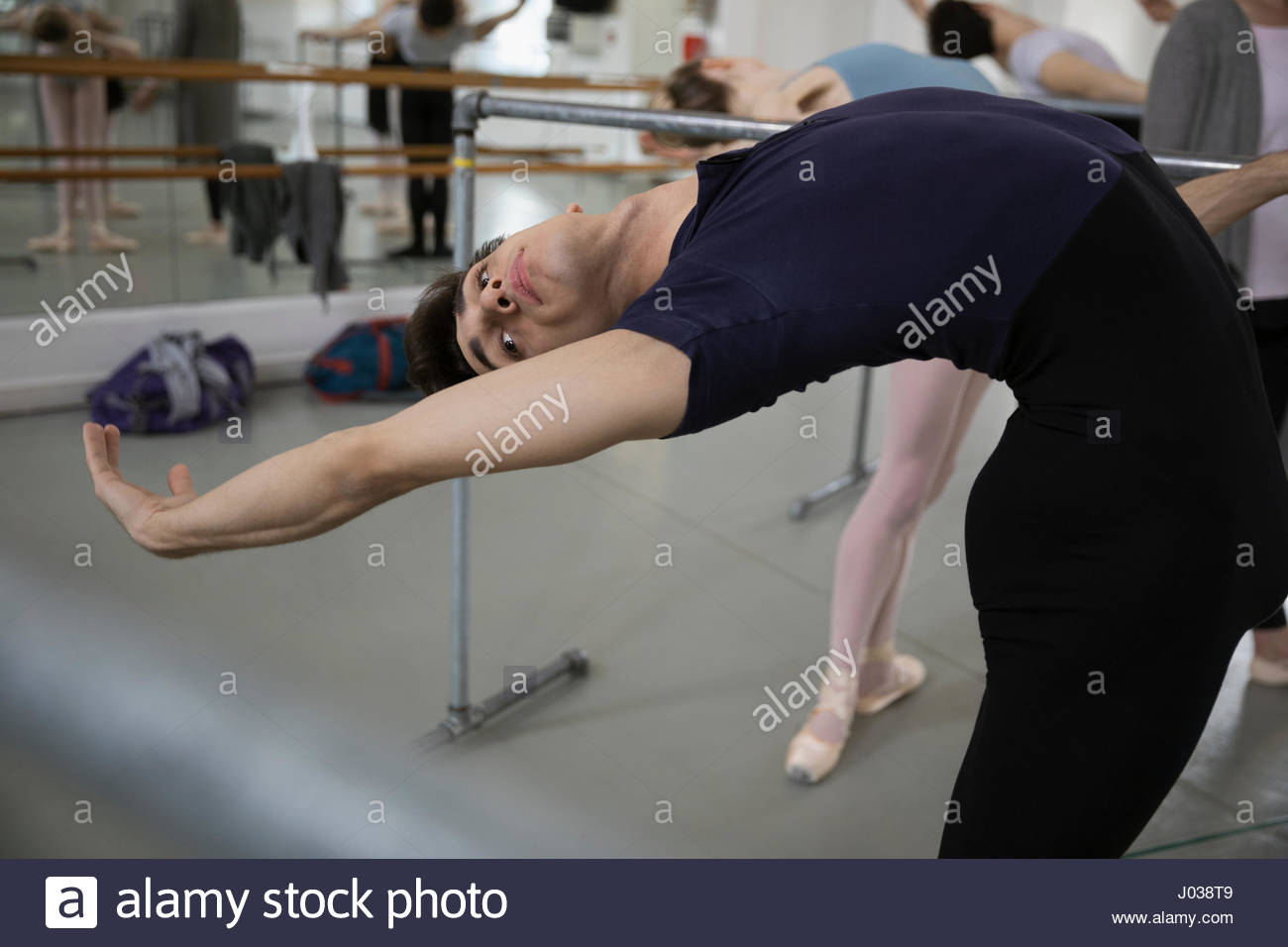 Male ballet dancer hi-res stock photography and images - Alamy