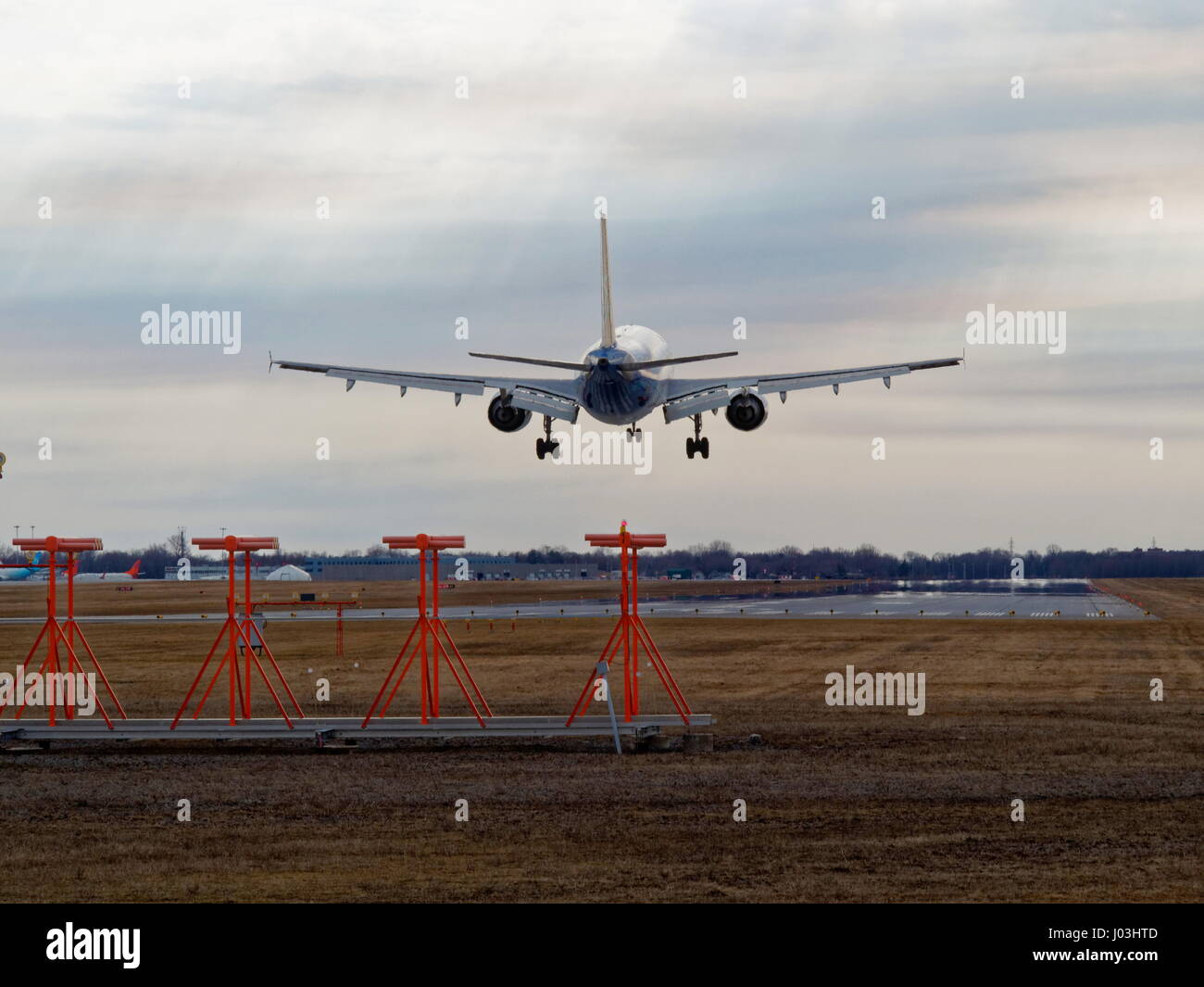 Arriving Airport High Resolution Stock Photography and Images - Alamy