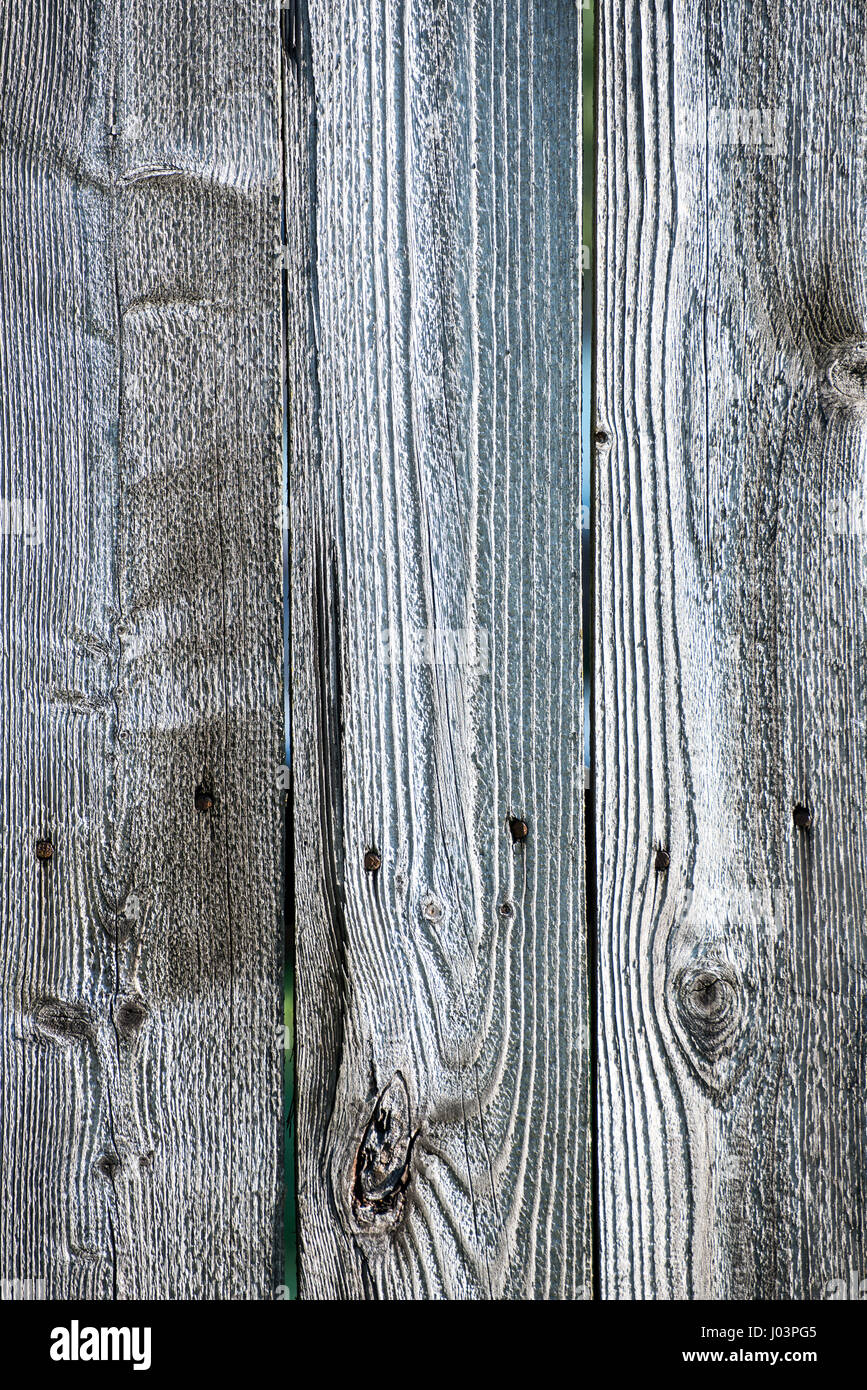 old wooden fence with barbed wire on top Stock Photo - Alamy