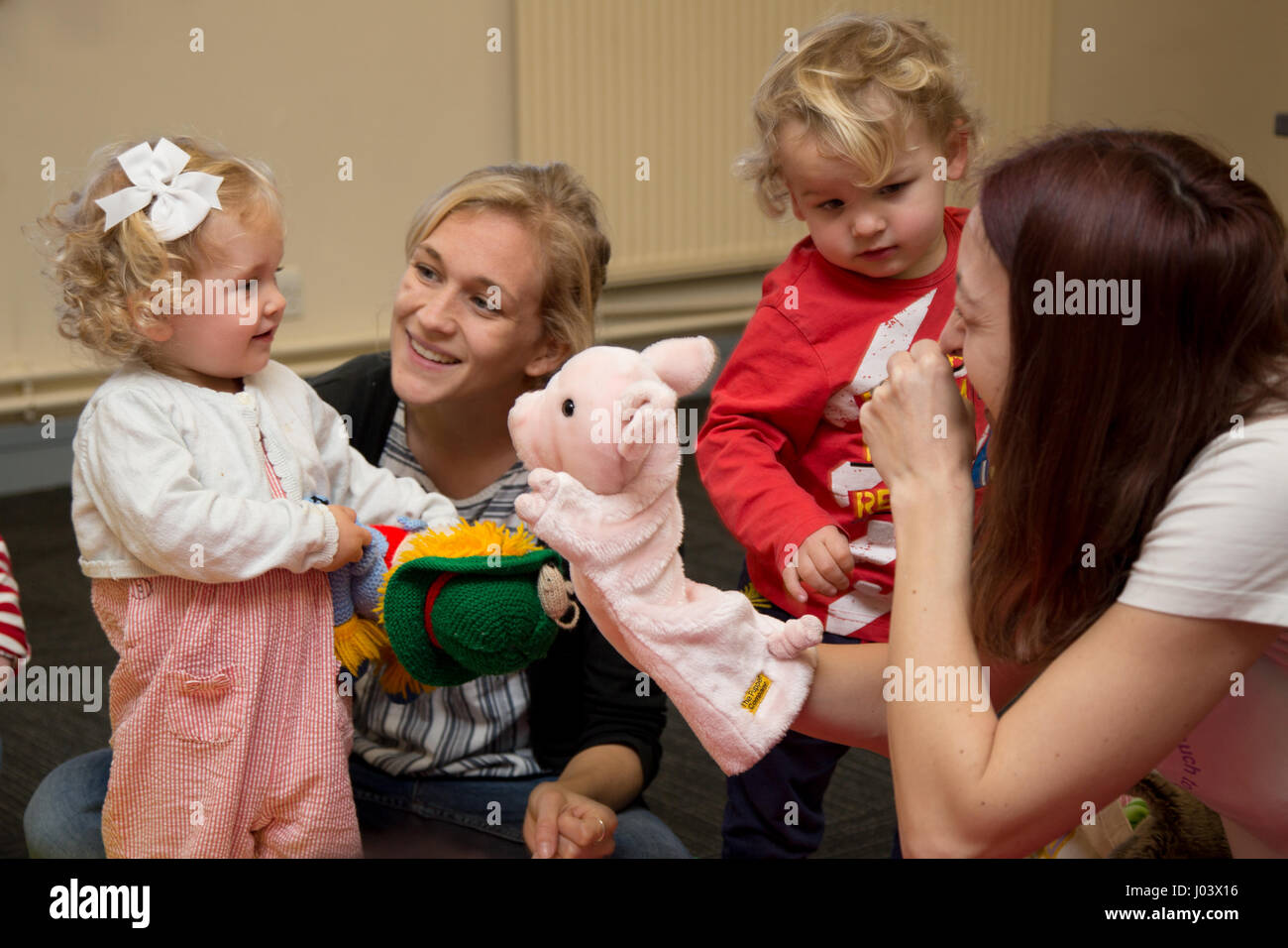 Baby & Toddler class with puppets Stock Photo Alamy