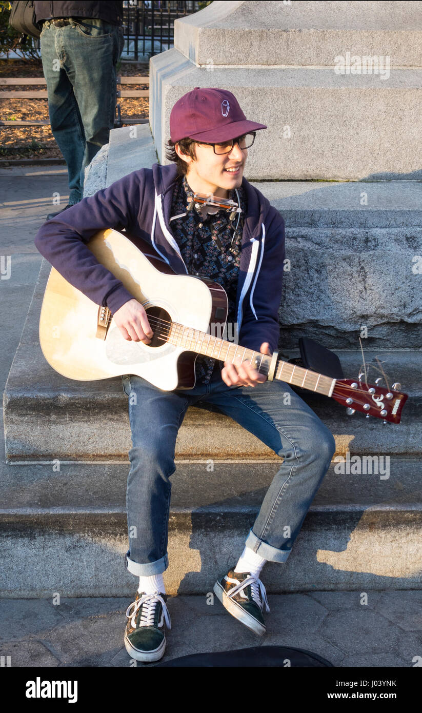 Young Bob Dylan Imitator Entertaining In Washington Square Park In Stock Photo Alamy