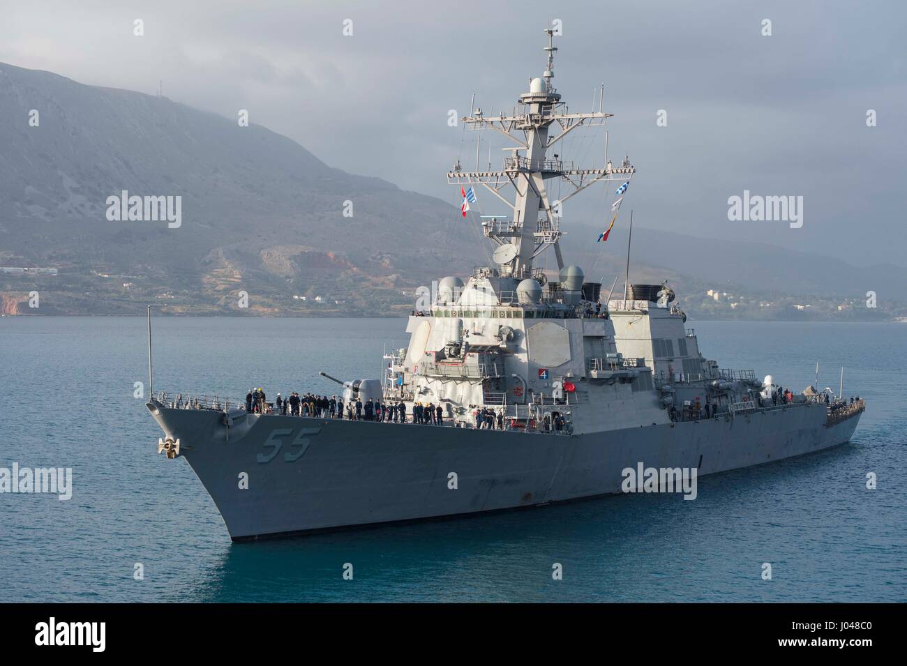The USN Arleigh Burke-class guided-missile destroyer USS Stout steams underway December 2, 2013 in Souda Bay, Greece.      (photo by MCS3 Jackie Hart /US Navy  via Planetpix) Stock Photo