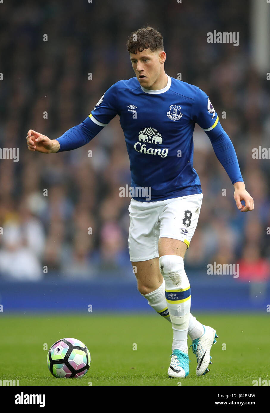 Everton's Ross Barkley during the Premier League match at Goodison Park, Liverpool. PRESS ASSOCIATION Photo. Picture date: Sunday April 9, 2017. See PA story SOCCER Everton. Photo credit should read: Nick Potts/PA Wire. RESTRICTIONS: No use with unauthorised audio, video, data, fixture lists, club/league logos or 'live' services. Online in-match use limited to 75 images, no video emulation. No use in betting, games or single club/league/player publications. Stock Photo