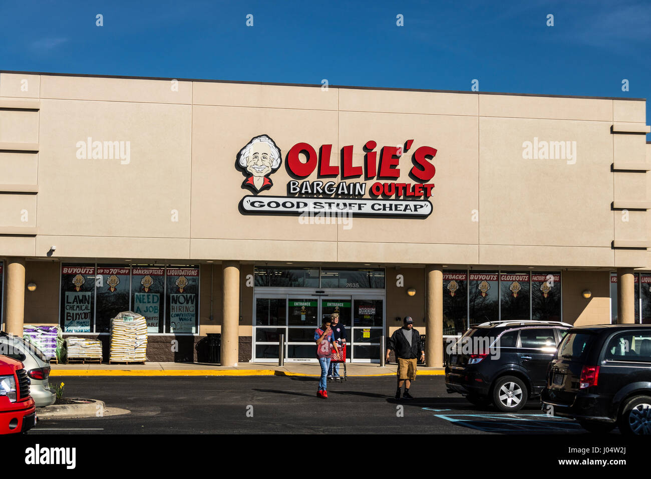 Lafayette - Circa April 2017: Ollie's Bargain Outlet. Ollie's Carries a Wide Range of Closeout Merchandise IV Stock Photo